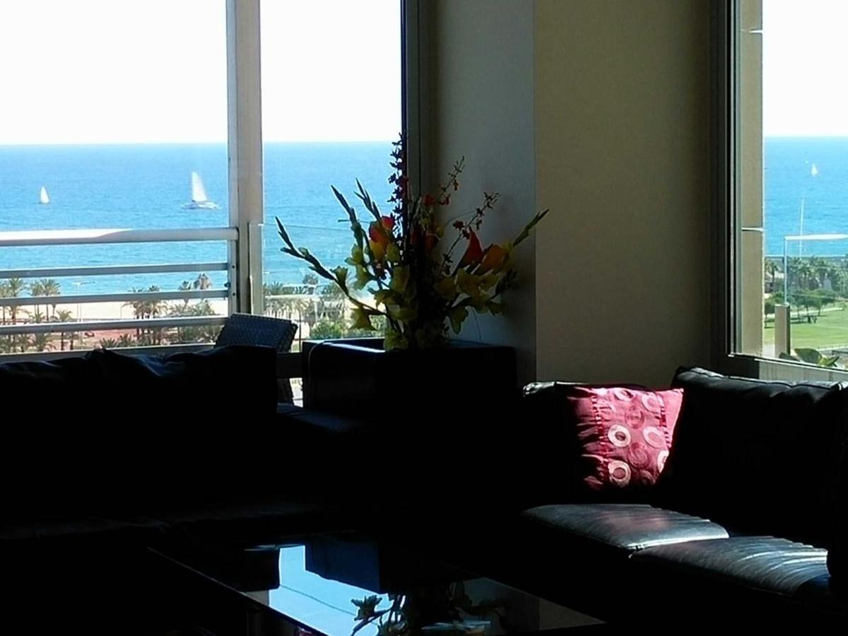 Appartement Amazing Sunset Views In The Mediterranean Apart/ à Sant Adrià de Besòs Extérieur photo