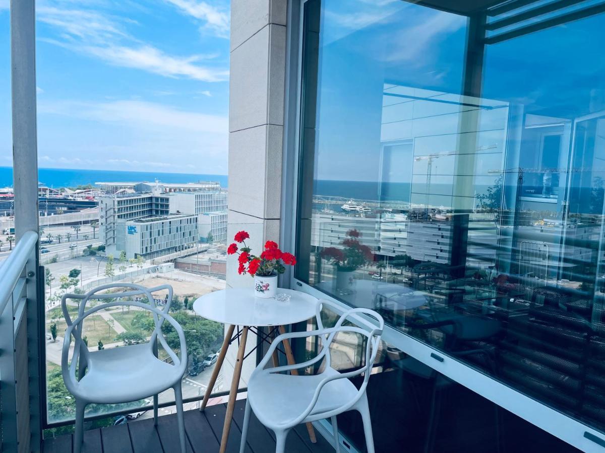 Appartement Amazing Sunset Views In The Mediterranean Apart/ à Sant Adrià de Besòs Extérieur photo